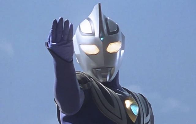 阿古茹奥特曼天生的高傲战士却缺乏稳扎稳打