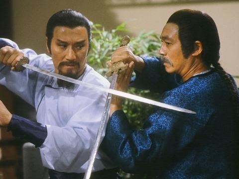 四哥谢贤饰演的苗人凤和陈秀珠饰演的南兰是一对儿情侣