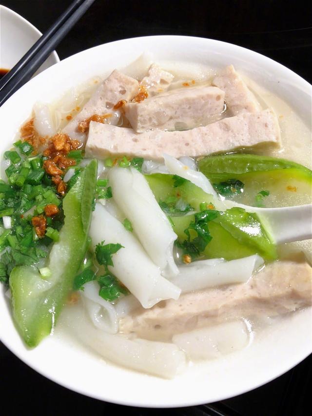 咸的果汁粿汁是广东潮汕一种大众传统民间小食