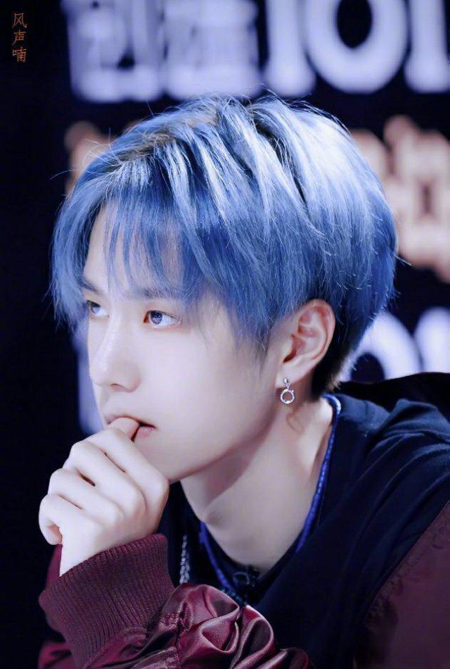 王一博发色小合集,帅哥就是要染发,盐甜 酷都有了