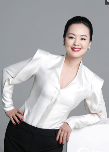 孙晓梅从北京播音系毕业后,进入了中央电视台,成为了一名主持人.