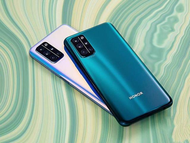 荣耀30s是一款性价比中端5g手机,虽然性能和配置比华为mate 30 5g略逊