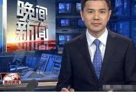 之后赵普的能力被认可,又接连主持了《晚间新闻》.