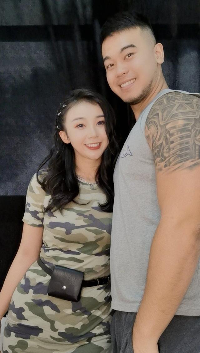 nba最美主播张曼源,晒幸福合照庆祝,坦言胖了20斤|张曼源|主播|恋爱