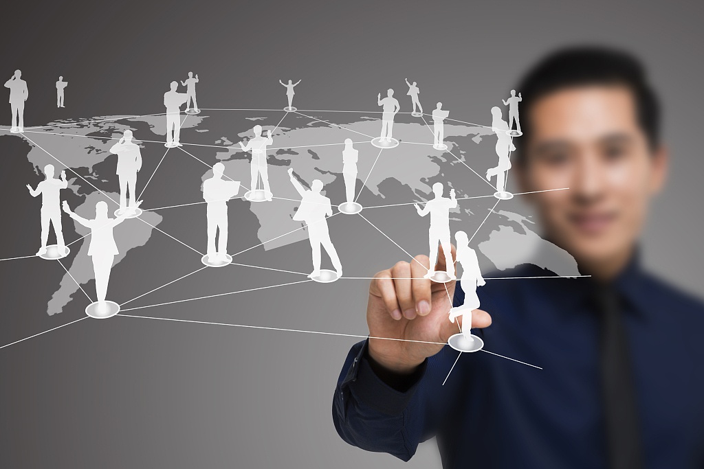 人际关系中,怎样做一个有存在感的人?|人际关系|特质|静态_新浪新闻