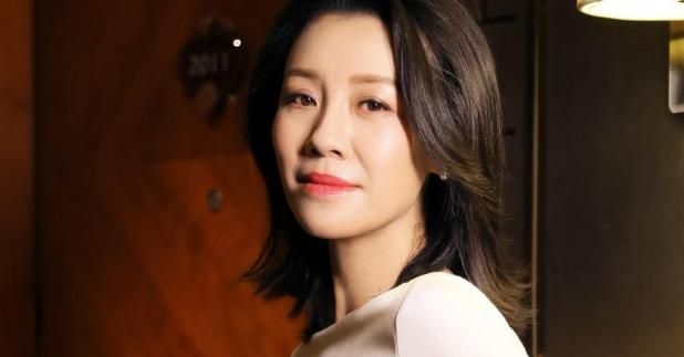 如今同学事业如日中天,而她却仍不温不火|刘琳|刘玫|同学_新浪新闻