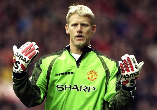 "霸气把关"的丹麦钢门,红魔传奇门神彼得-舒梅切尔