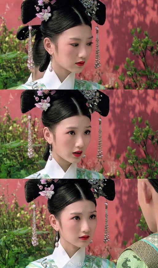 毛晓彤早期清宫造型温婉可人如清新脱俗的出水芙蓉