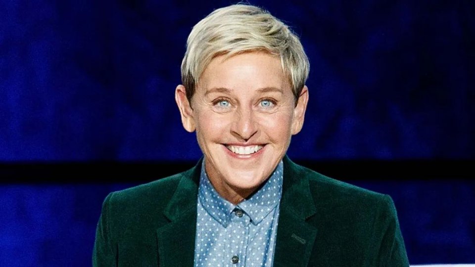 而没想到经典王牌脱口秀《ellen show》的主持人ellen degeneres成为