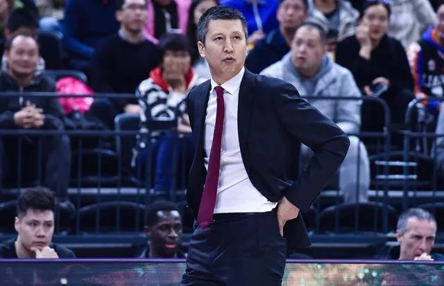 范子铭回广州俞长栋签北控休赛期最惨的是新疆队