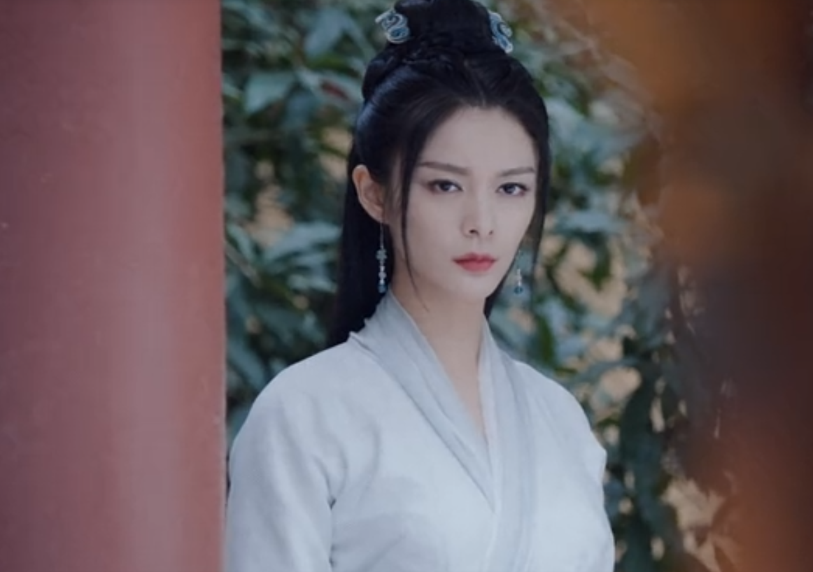 且听凤鸣左青鸾出场太过惊艳观众已经开始为她安排结局