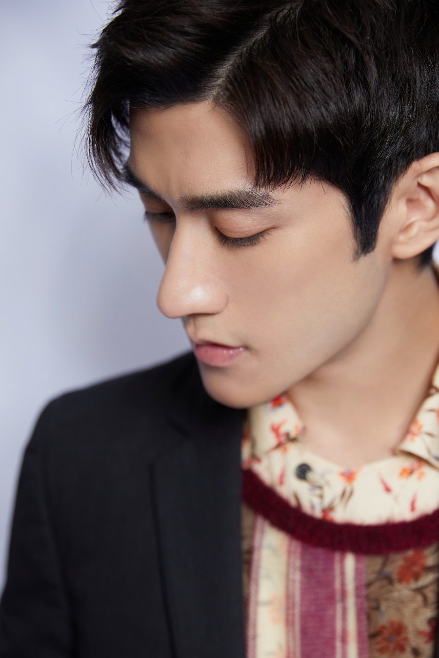 李治廷开启夏日霸屏模式!综艺音乐两开花