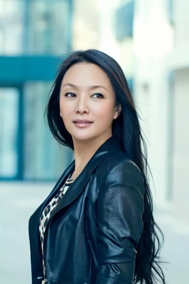 她的实力可非常强,是百花奖,金鸡奖,华表奖,金凤凰奖影后|于慧|华表奖