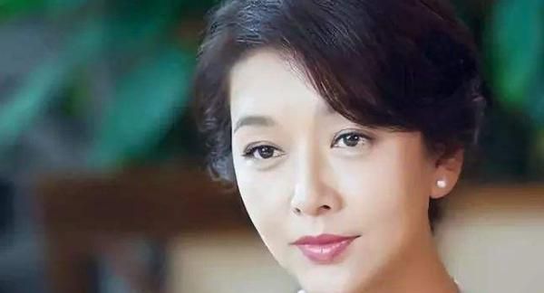 《过把瘾》的广播让人们想起了江珊饰演的杜梅.