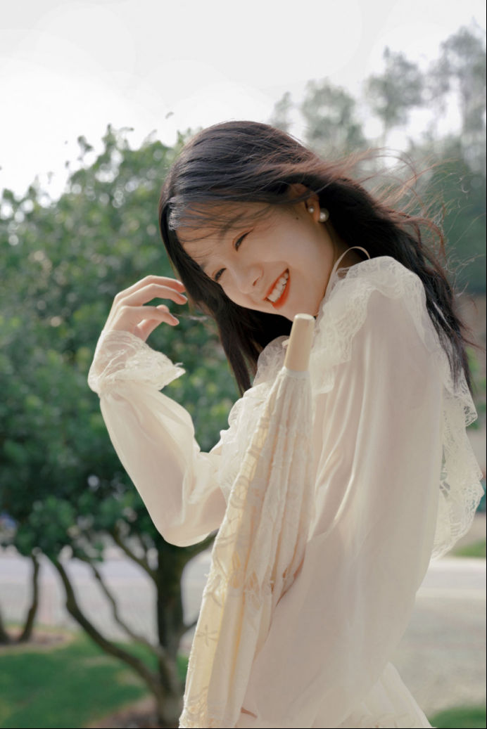 "新生代打星"杨瑾洁逆袭!颜值演员挑战武侠大片