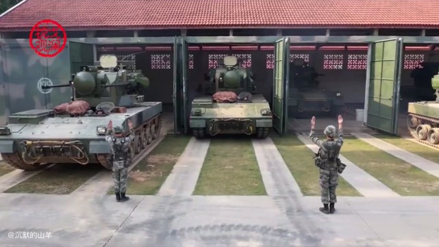 我军车库罕见曝光,入目尽是土豪级装备,豪横程度令人大呼过瘾