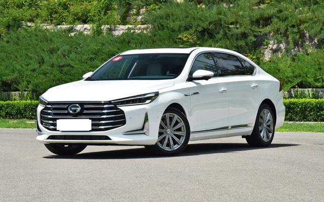 20万内就入手的国产中大型轿车，气场不输奔驰E级，还买合资？