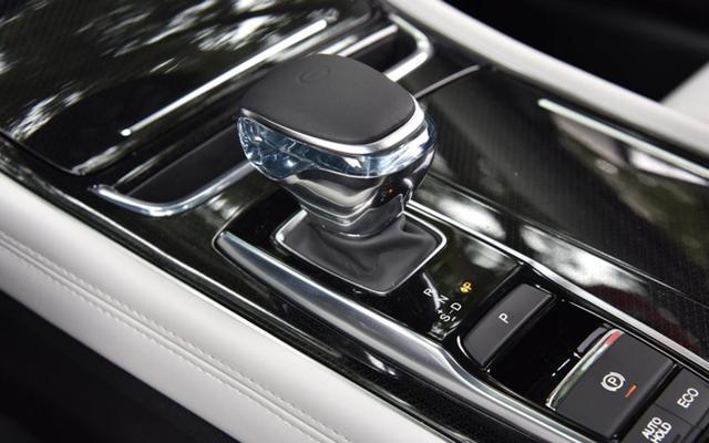 20万内就入手的国产中大型轿车，气场不输奔驰E级，还买合资？