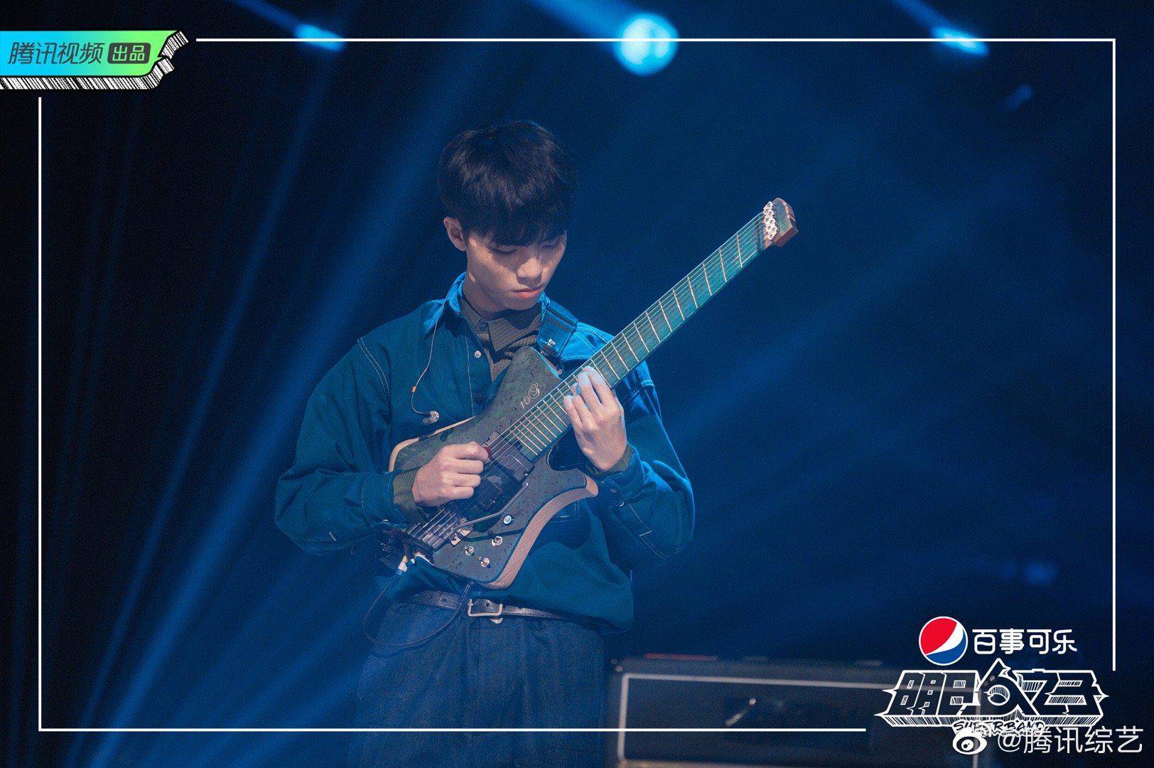 热带低压乐团@赵珂__ @付思超耶 @黄唯铭jason @苏文浩- 带来强势