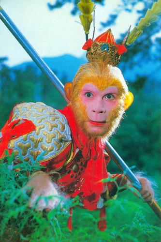 孙悟空真是从石头里蹦出来的?其实并不简单,他的后台连如来都怕