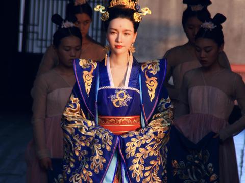 刘亦彤《狄仁杰之通天教主》武则天扮相,这已经是增肥12斤的结果!