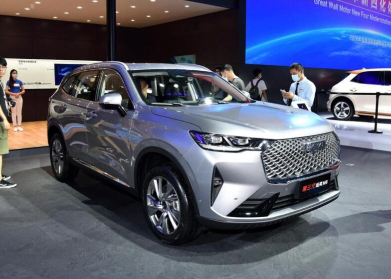 首批2021款哈弗h6亮相,预售12万,1.5t 四驱,新外观比crv帅气