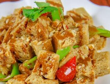 麻酱汁凉拌面筋来一份清清爽爽下饭下酒的好菜