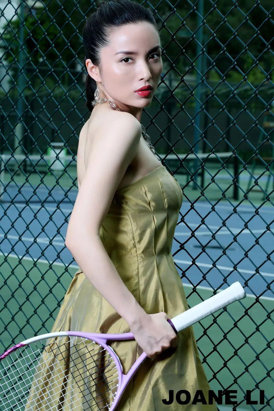 李佳李佳,中国内地演员,1977年10月9日出生于云南省,2000年毕业于北京