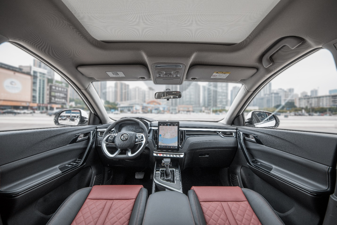 丰富年轻消费者选择,东风风行2021款t5上市6.99万起