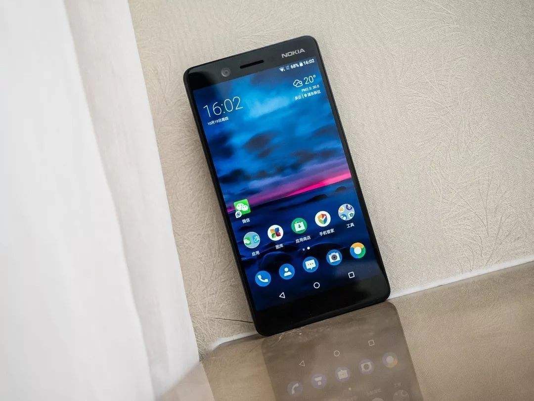 诺基亚7发布,只有紧跟时代才能生存