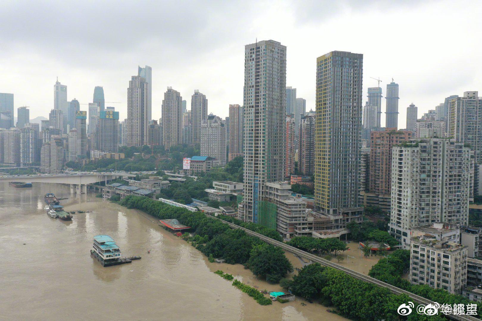 重庆多处景点被淹