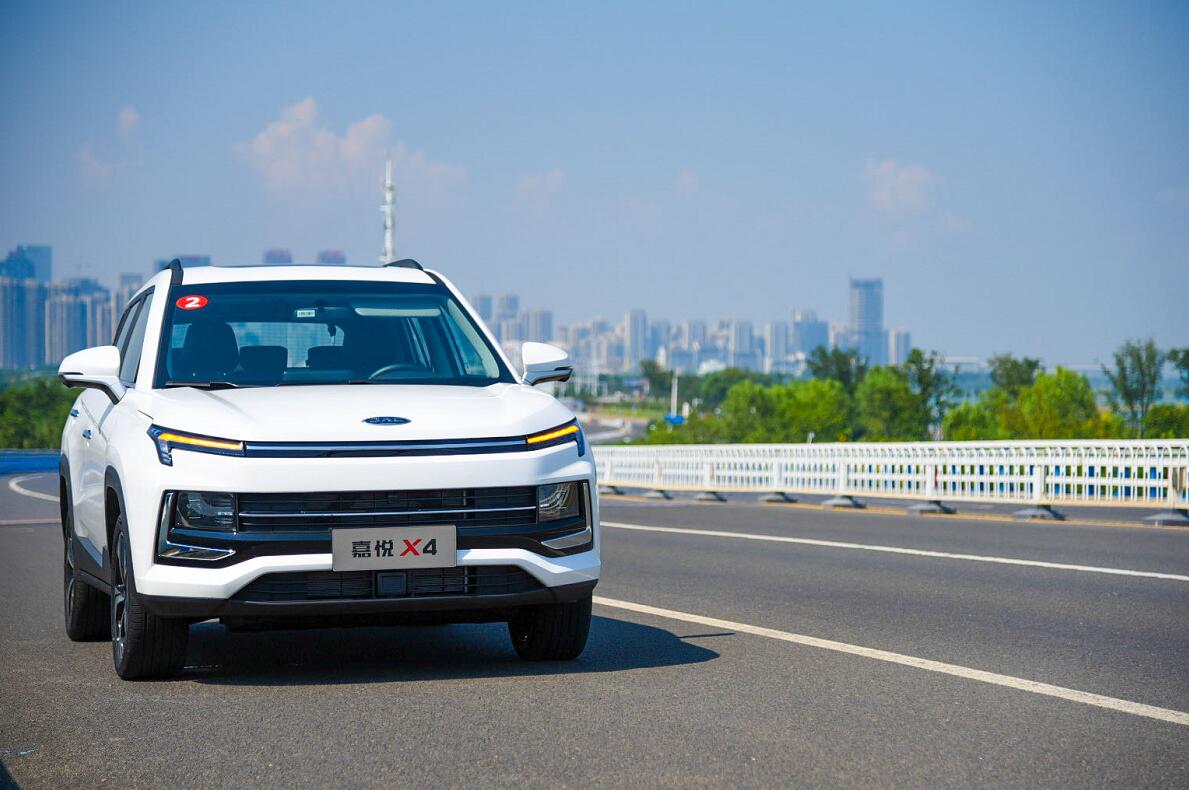 嘉悦x4拿什么留住年轻人合肥试驾江淮嘉悦x4