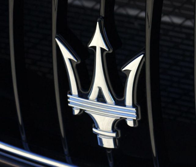 车标像"兵器"的3个品牌,玛莎拉蒂最美,最后一个还是国产!