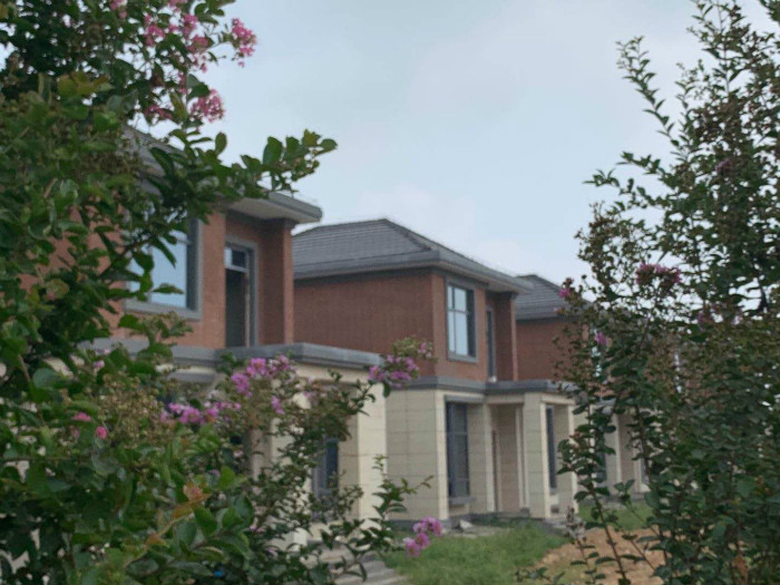 登封锦鹏生态庄园商业用地开发别墅何以越过监管