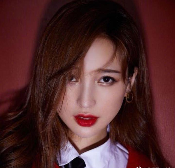 金莎很糊的艺人才有自由 金沙为什么突然不红了?