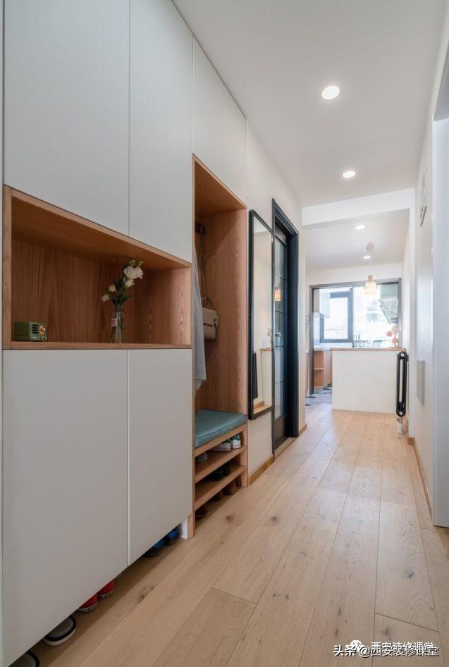 鞋柜套色颜值定制得有技巧