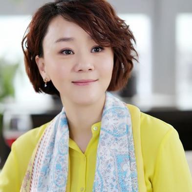 《情深深雨蒙蒙》中的姐弟,在现实中却是夫妻,毁容也被宠爱20年