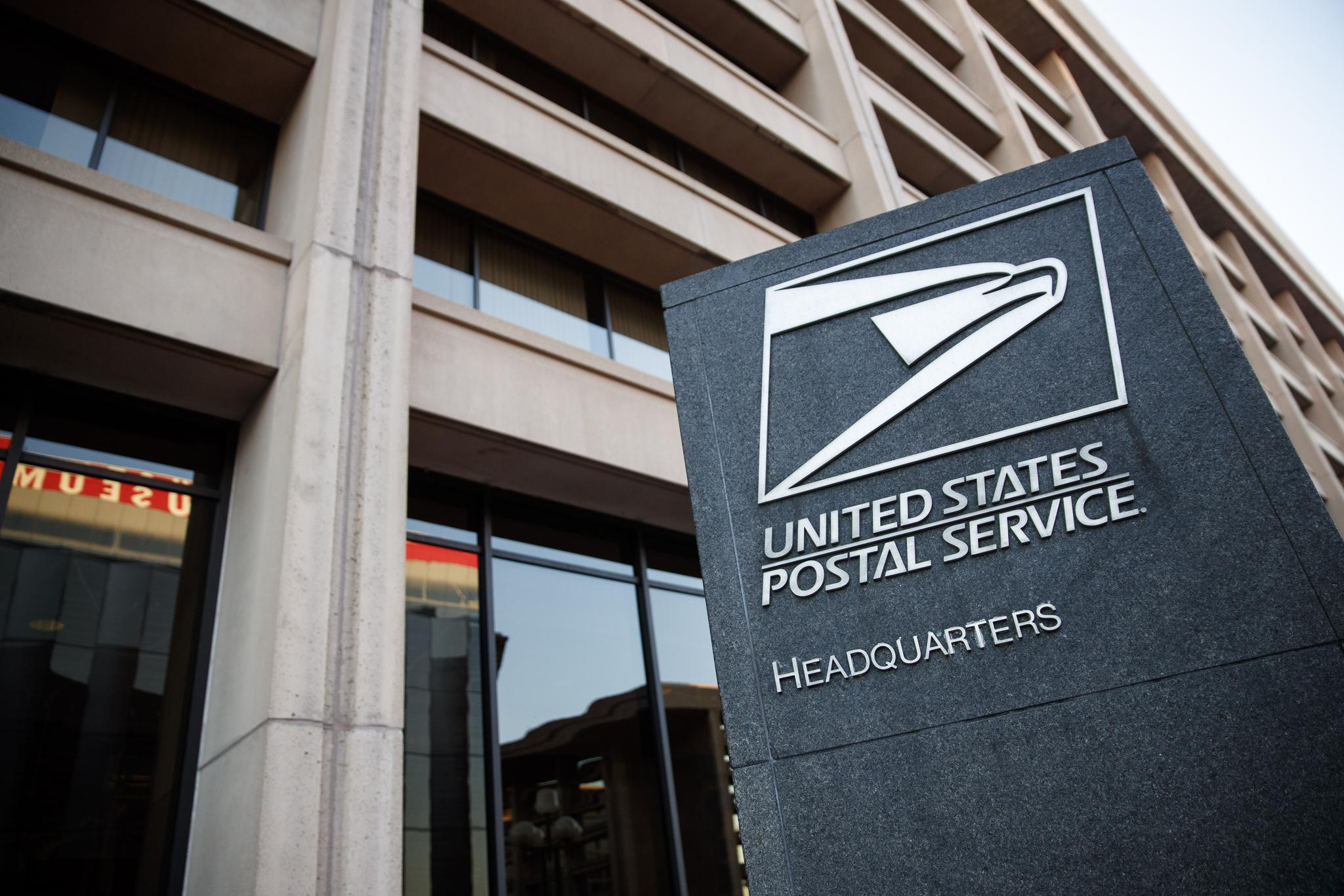 美国邮政局迫于压力叫停改革