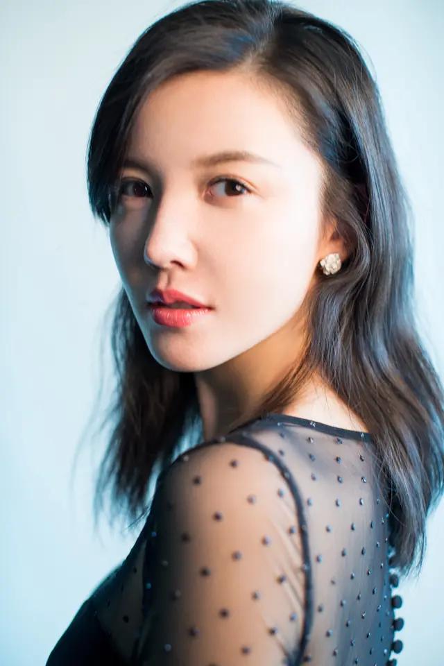 杨子姗因为喜欢演戏而演戏的美女演员