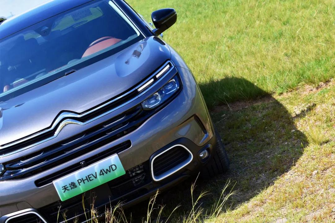 用三擎四驱征服草原:试驾雪铁龙天逸c5 aircross phev