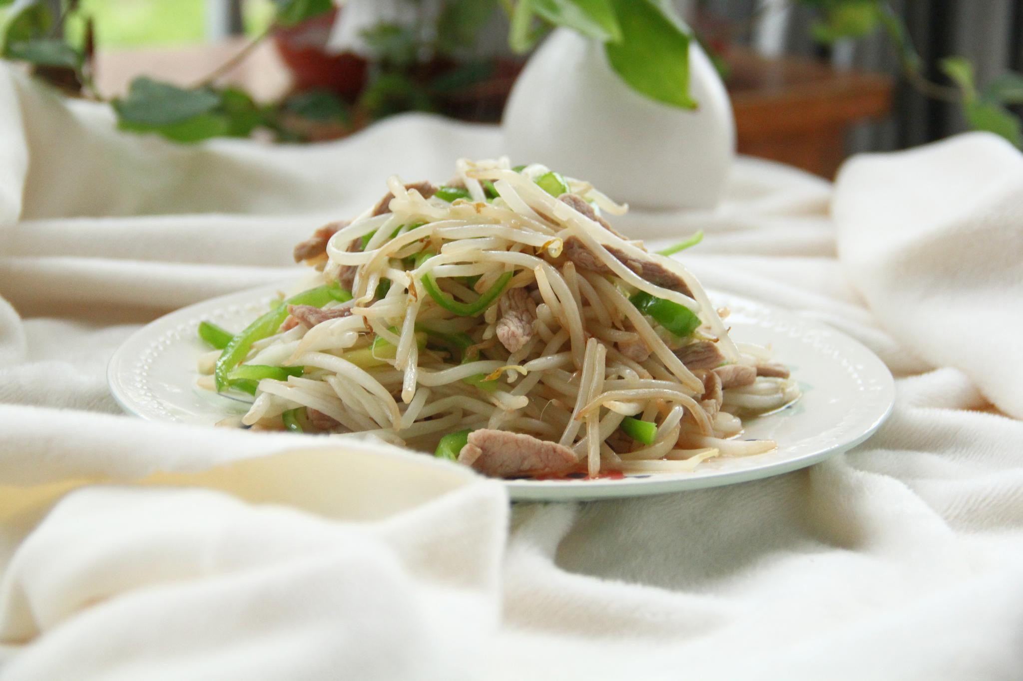 肉丝炒豆芽图片