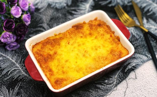 口感浓郁的芝士焗土豆泥细腻柔滑好吃到犯规