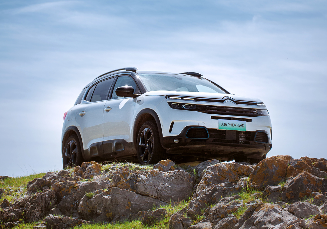 草原试驾雪铁龙天逸phev,三擎四驱到底有多爽?