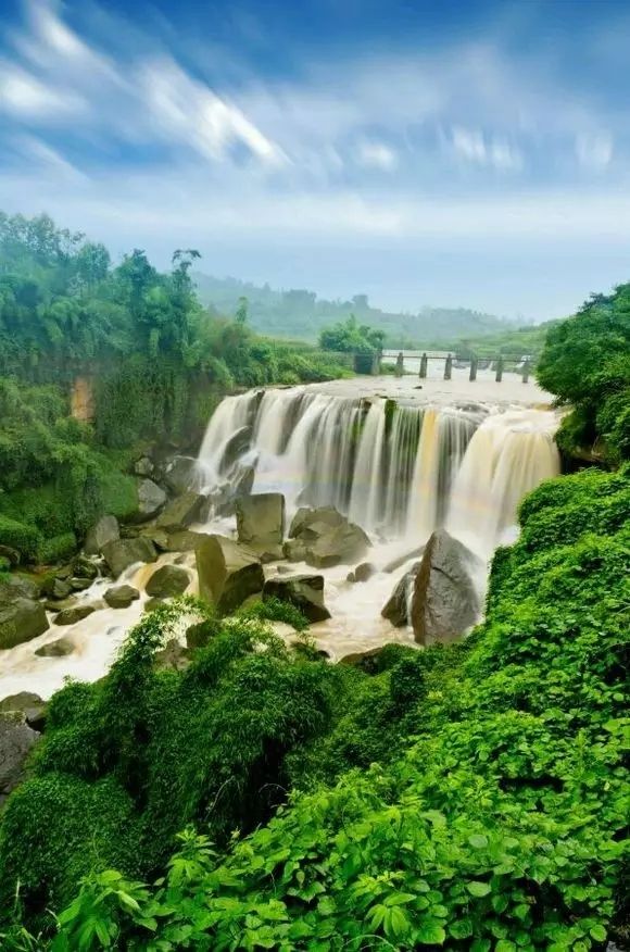 上游61夜雨丨大磨滩瀑布王淋