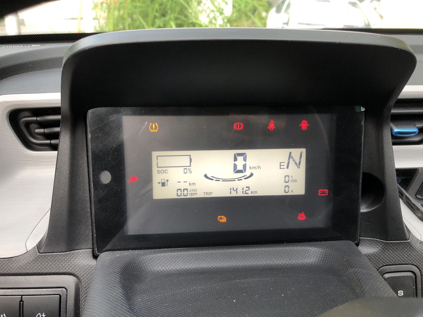 满电到趴窝实测五菱宏光miniev续航里程虚标