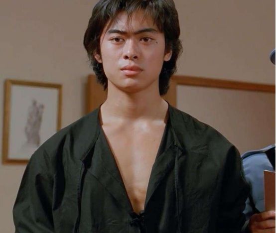 当年的力王樊少皇是如何从功夫巨星沦落到走穴捞金的