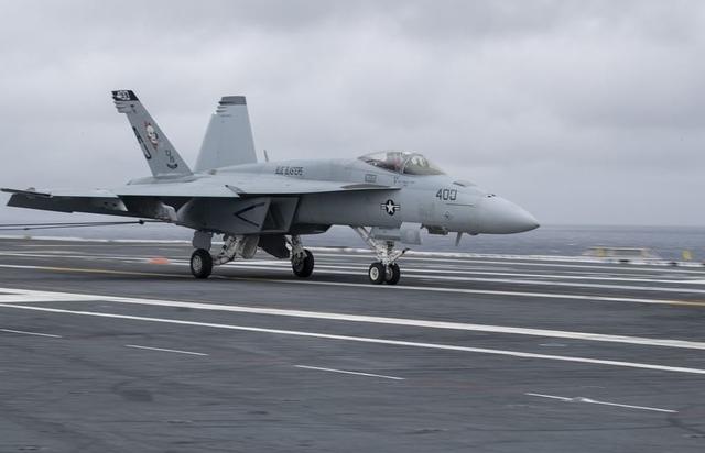 波音新商机f18测试滑跃起飞希望卖给印度俄罗斯抢生意