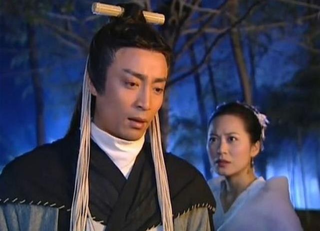 在古龙小说圆月弯刀中刀魔丁鹏与剑神谢晓峰谁更强一些呢