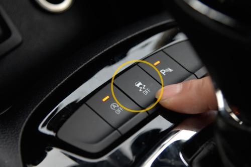 你会用esp车身稳定系统?这些情况下需要关闭它!出事可就晚了