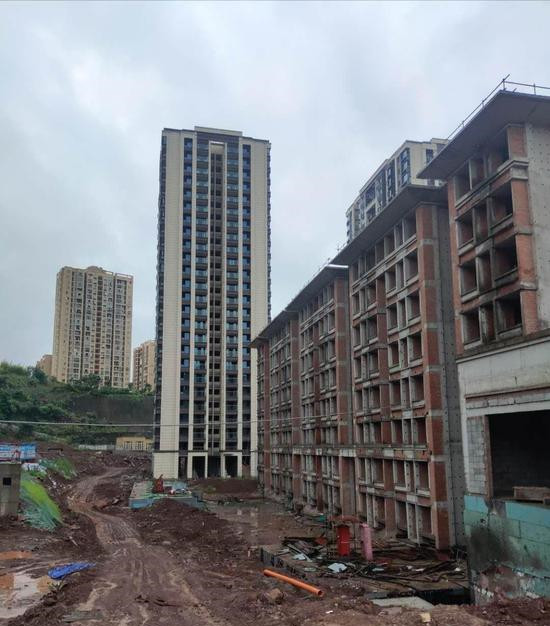 因房屋质量问题,10栋刚封顶洋房全部推倒重建!
